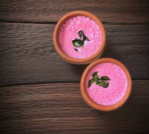 Rooh Afza Chilled Milk