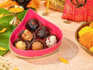 Assorted Modaks