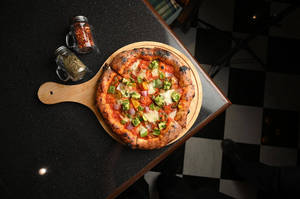 Paneer Coriander Pesto Pizza