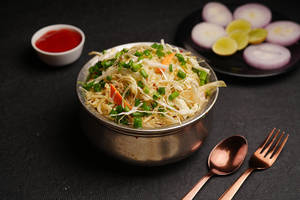 Veg Noodles (serves 1-2)