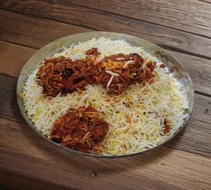 Tandoori chicken dum biryani
