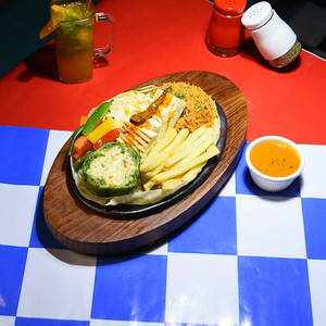 Jain Grilled Paneer Sizzler.