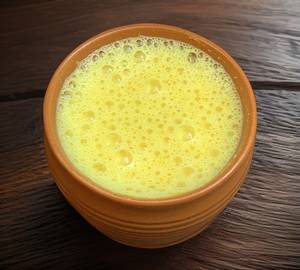 Haldi Milk