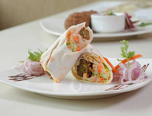 Veg Falafel Roll