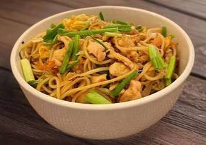 Chicken Hakka Noodles