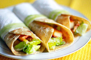 Makhni paneer wrap