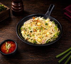Paneer Hakka Noodle
