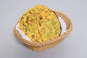 Stuffed Missi Roti