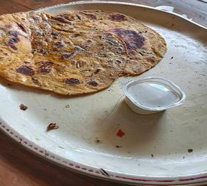 Methi thepla [2 pieces]