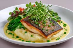 Grilled Fish With Mashed Potato
