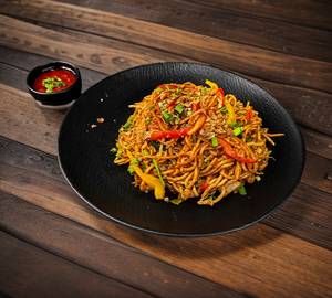 Veg burnt chilli garlic noodles