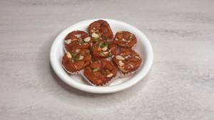 Badam Pinni
