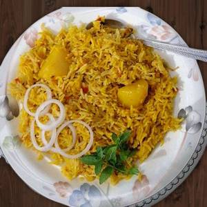 Aloo Dum Biryani
