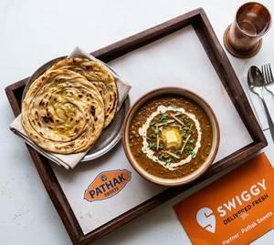 Dal Makhani [200 Gms] -2 Laccha Parantha/ Naan