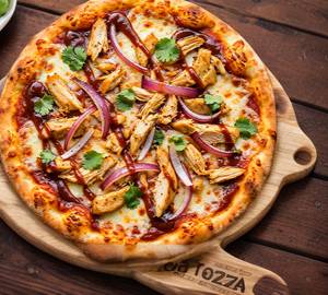 Chicken Makhani Pizza
