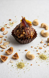 Dates Modak