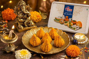 Kesar Elaichi Mava Modak