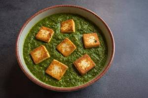 Green Paneer Gravy