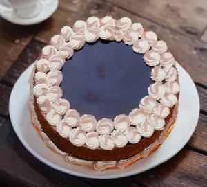 1/2 Chocolate Cake