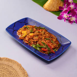 Stir Fried Lamb In Chilli and Oyster Sauce