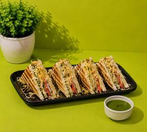Bombay Thecha Sandwich