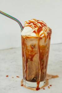 Iced Caramel Latte