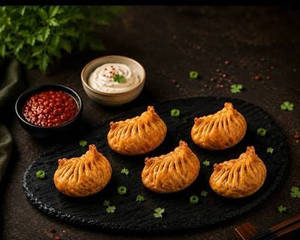 Veg Fried Momos 6pic