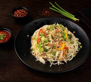 Veg burnt garlic noodles