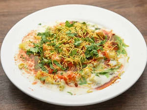 Papdi Chaat (1 Plate)