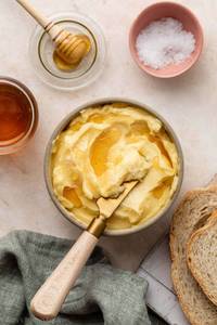 Butter [40 grams]