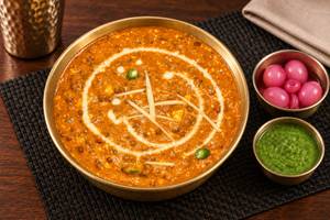 Dhaba Style Dal Makhni (Spicy)