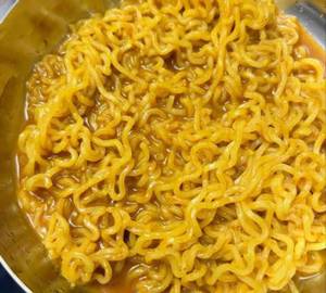 Plain maggi