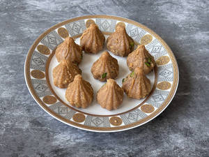 Golden Malai Modak