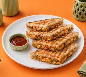 Chicken Tikka Grilled Sandwich
