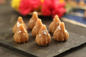 Badam Khoya Modak