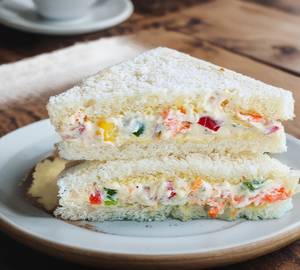 Plain Butter sandwich & Chutney