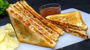 Sev onion sandwich