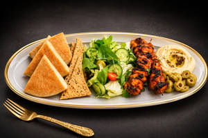 Chicken Mezze Platter