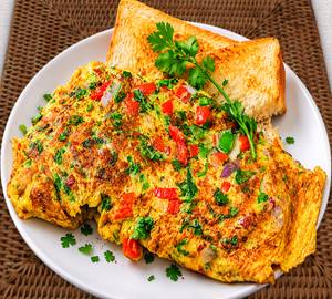 Masala Omelette With 2 Bun