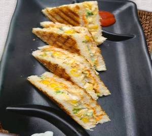 Cheese corn sandwich