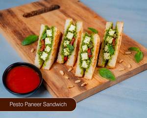 Pesto Paneer Sandwich