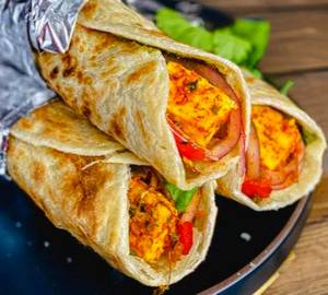 Makhani paneer wrap