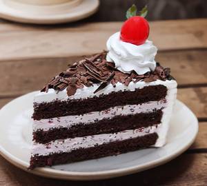 Black forest pastry 1 pc
