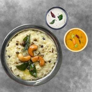 Ven Pongal 450 Ml With Chutney And Sambar