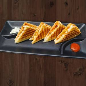 Tandoori chicken sandwich