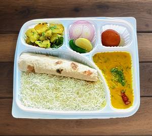 North  Indian Combo    (2) (Steamed  Rice /Dal fry /Aloo Jeera  / Phulkas / Jamun)