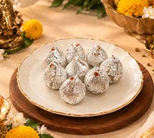 Kaju Modak
