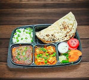 Matar Paneer Special Thali