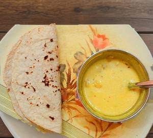 Kadhi,Roti Thali