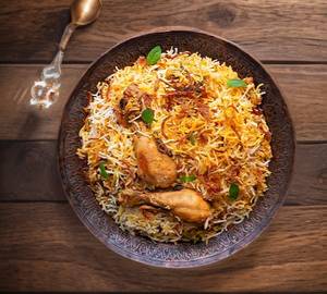 Chicken Biryani With Raita